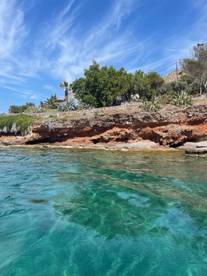 Lady Of Hydra Villa, Sea Front View, Private Beach Екстер'єр фото